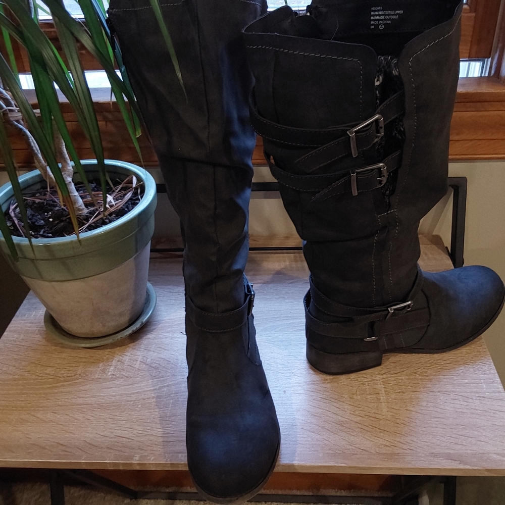 Ladies Boots